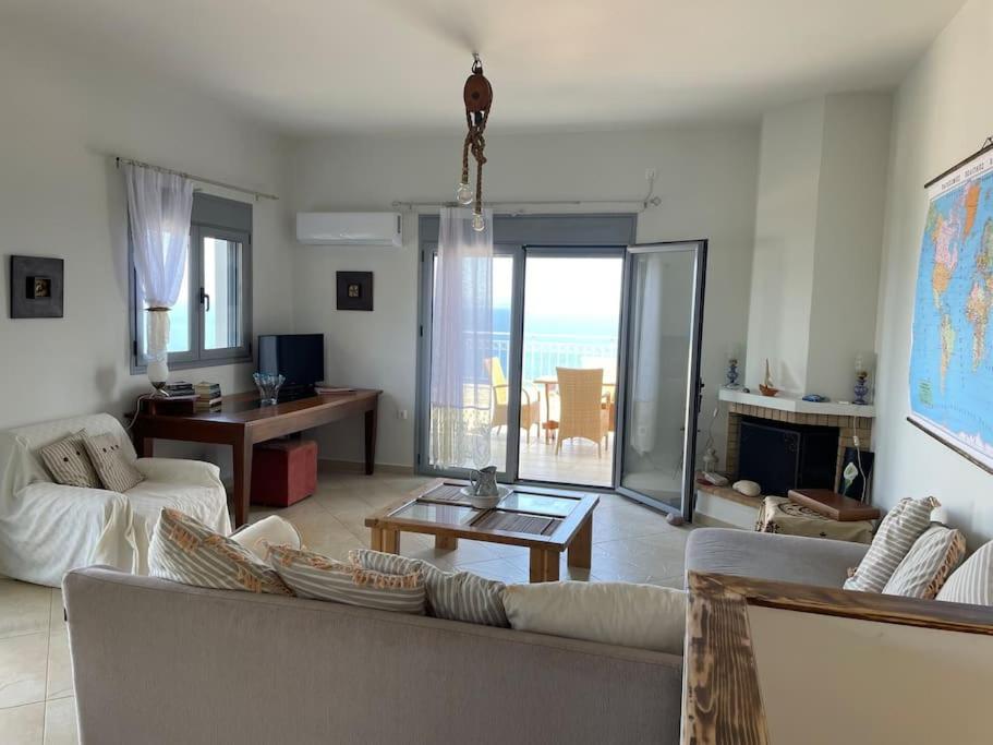 Akoumaros Breeze Βίλα Γύθειο Εξωτερικό φωτογραφία